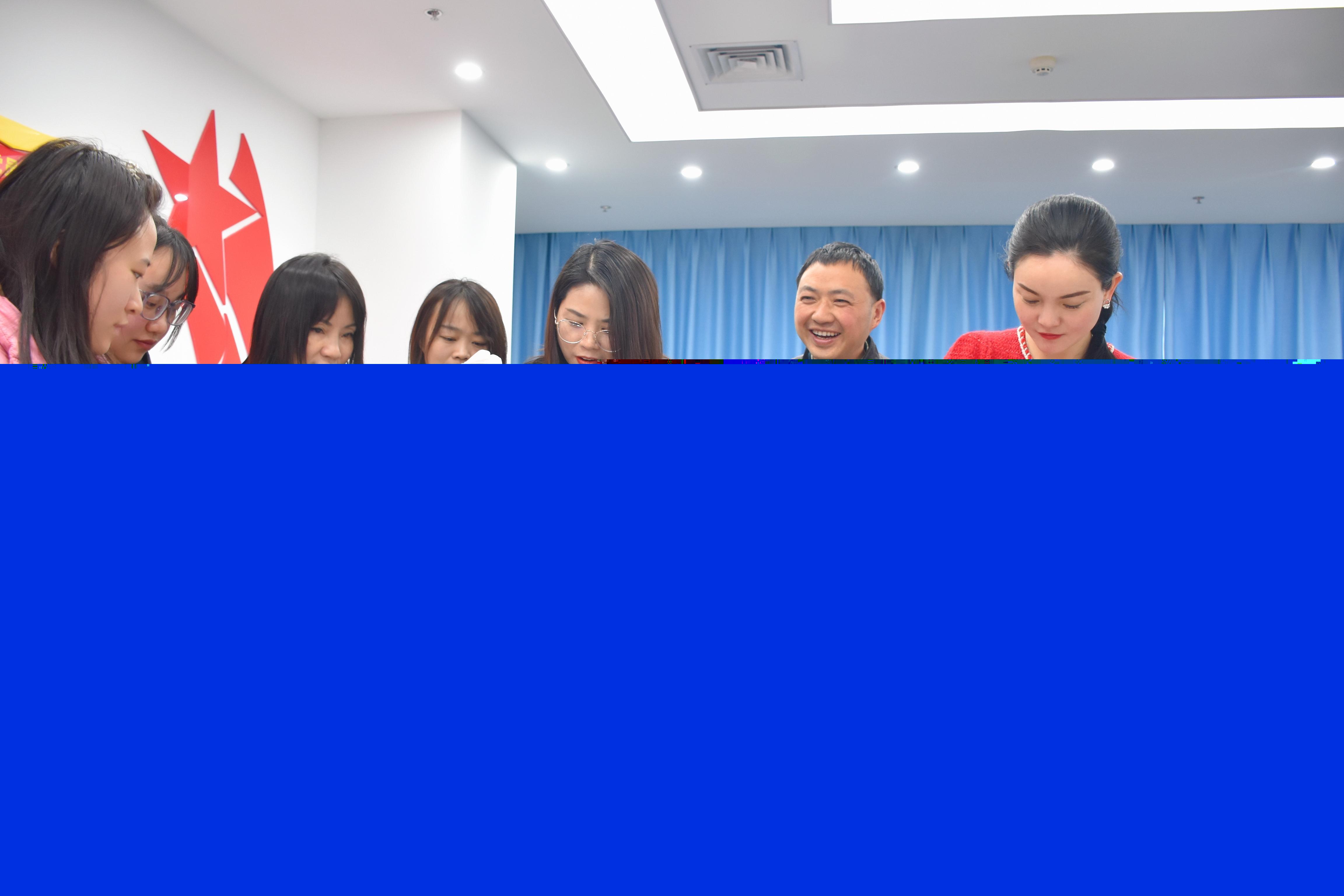 cc158025-e060-42e0-b47b-852a99330f72.jpg
